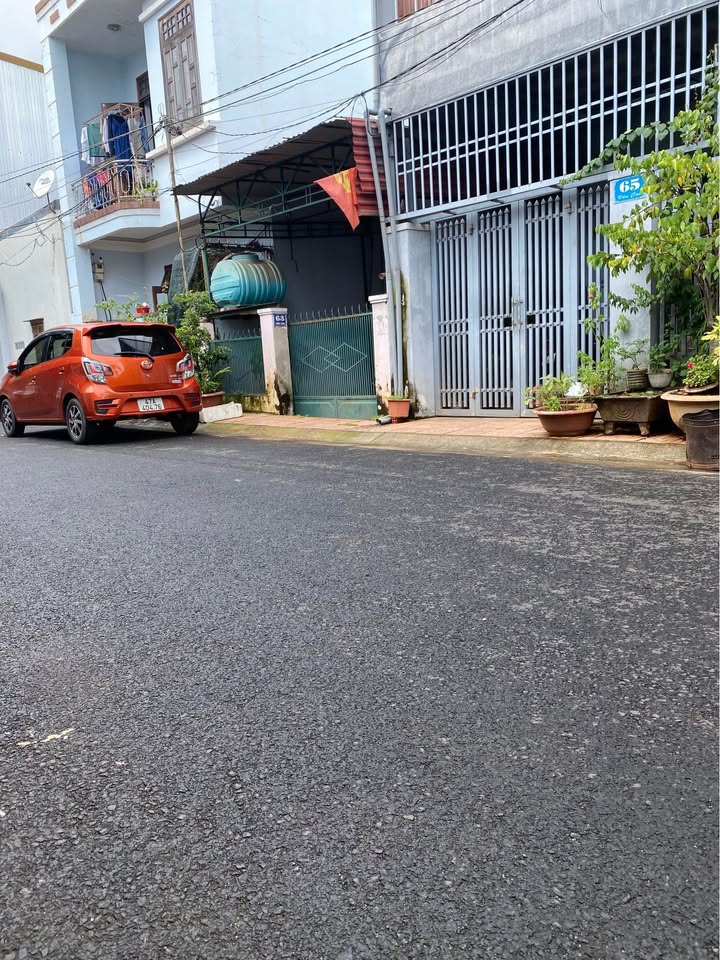 Bán nhà mặt tiền đường Văn Cao, Buôn Ma Thuột 130.5m² giá 5.9 tỷ - Đầu tư sinh lời ngay!