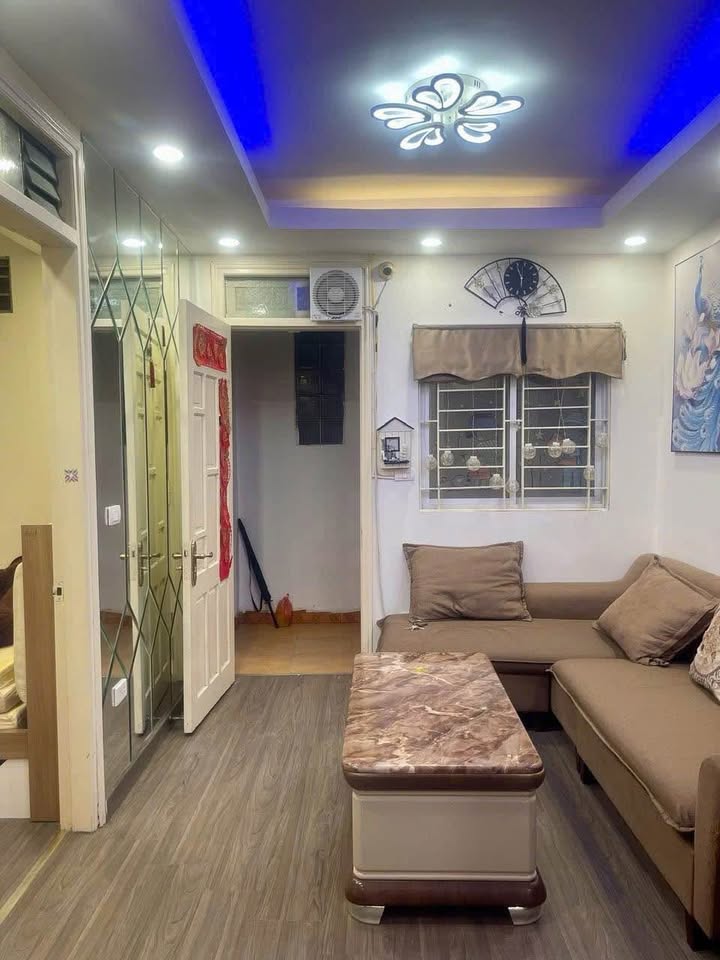 Căn hộ CCMN Chùa Láng 52m² giá 1.97 tỷ - Thiết kế hiện đại, tiện nghi tối ưu!