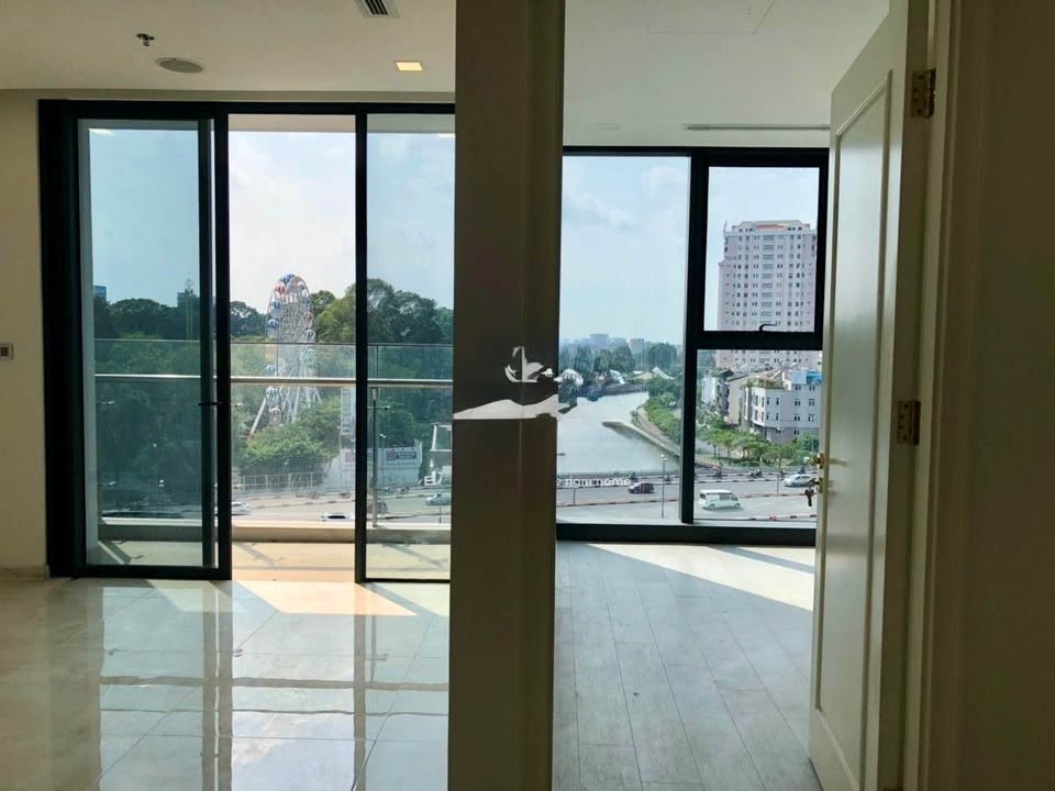 Căn hộ Vinhomes Golden River 220m² giá 22 tỷ - Không gian sống đẳng cấp hiếm có!