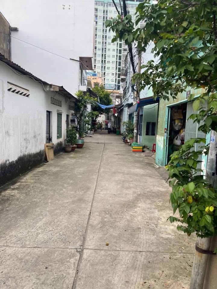 Đất nền Tân Phú 471m² giá 50 tỷ - Sổ đỏ chính chủ, đầu tư sinh lời!