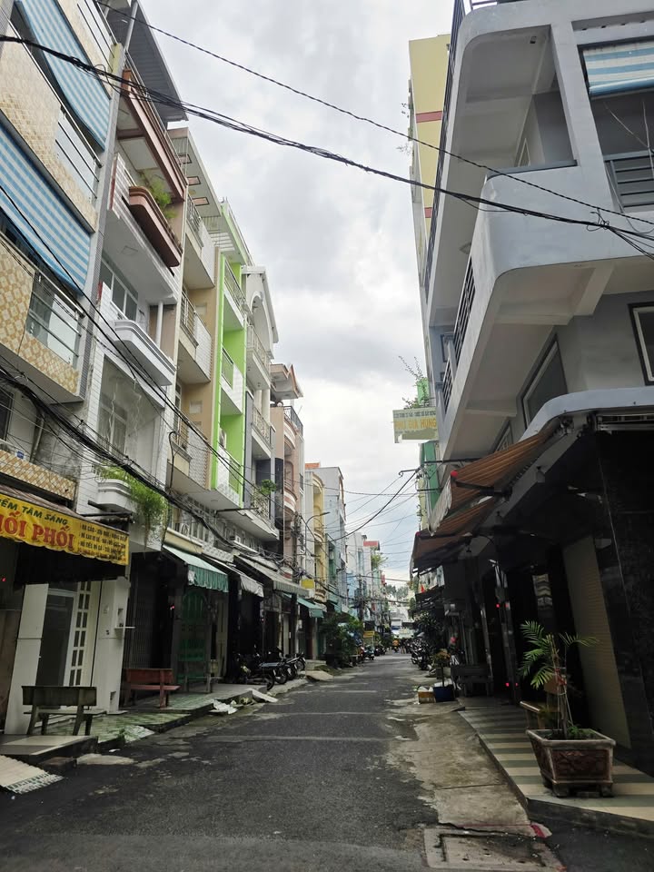 Đất nền Hàn Hải Nguyên Q11 27.4m² giá 4.5 tỷ - Tiện xây mới ngay trung tâm!