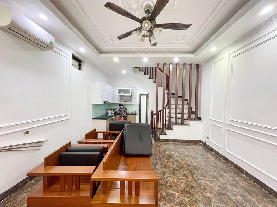 Nhà đẹp Ba Đình 37m² giá 12.85 tỷ - Tặng full nội thất sang trọng!