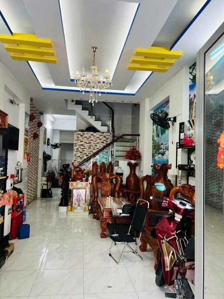 Nhà bán đường Tân Hòa Đông, Bình Trị Đông B, 72m² giá 9.8 tỷ - Pháp lý rõ ràng, xây dựng chắc chắn!