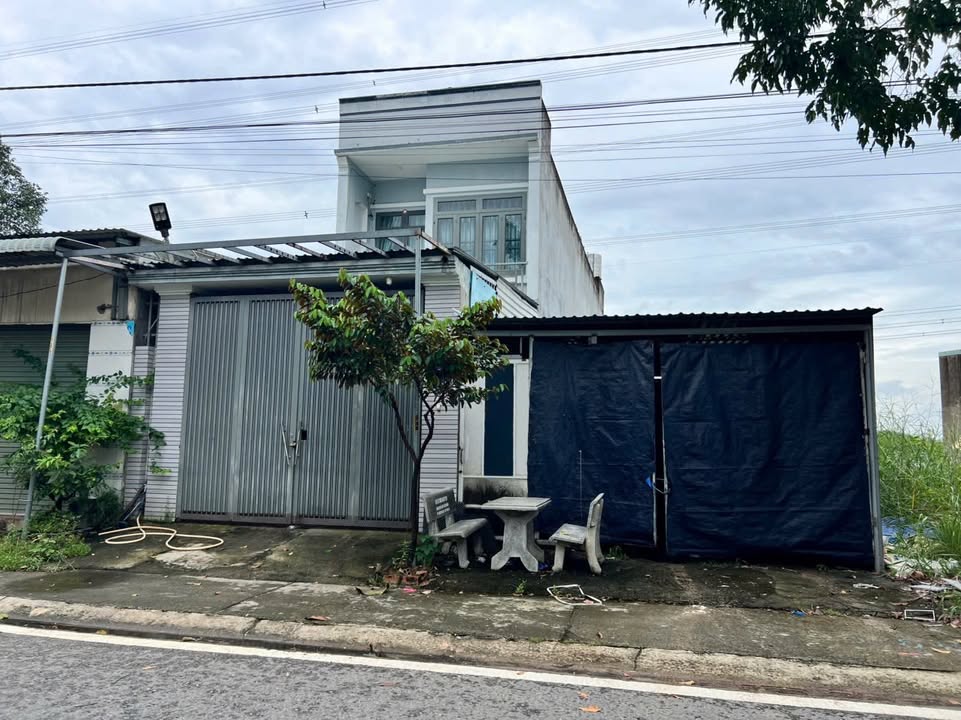 Bán lô đất mặt tiền đường 84, Phú Tân, Thủ Dầu Một 140m² - Giá tốt, thương lượng ngay!