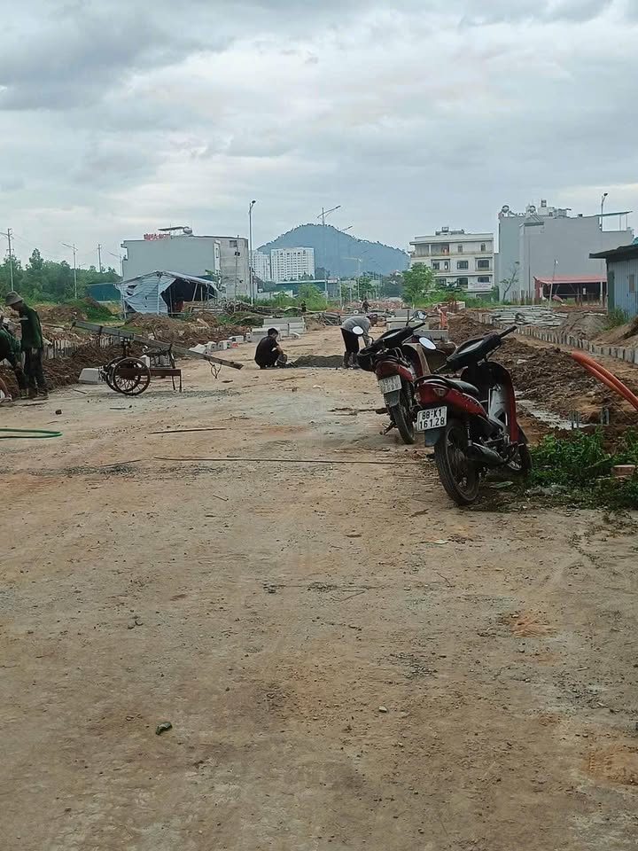 Đất nền Hán Lữ, Vĩnh Yên 102m² giá 3.8 tỷ - Đầu tư sinh lời ngay!