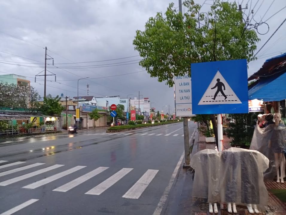 Đất thổ cư chính chủ hẻm 82/27 QL.1A, Tân An, 128m² - Giá tốt, cơ hội đầu tư!