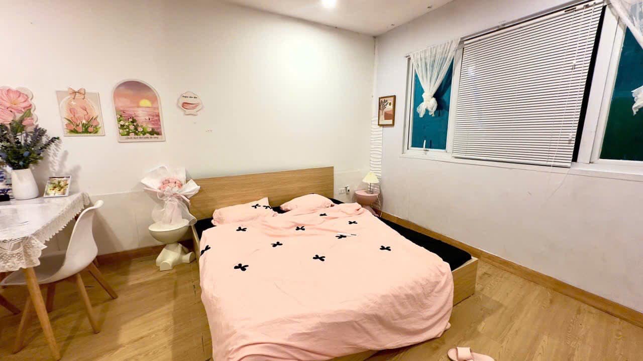 Phòng cho thuê tại Phó Đức Chính, quận Ba Đình, 5.5 triệu - Đầy đủ tiện nghi, sẵn sàng ở ngay!