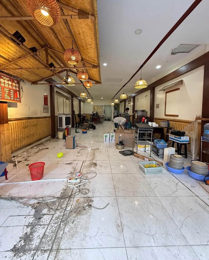 Cho thuê mặt bằng mặt tiền đường Hồng Bàng, Nha Trang 100m² giá 60 triệu - Khu vực đông khách du lịch!