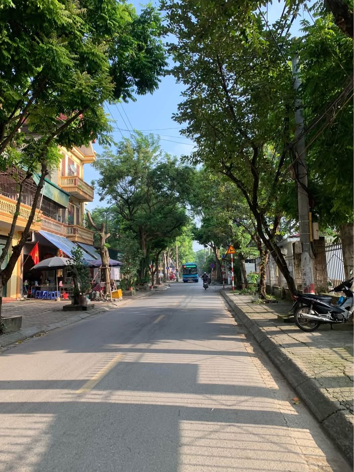 Nhà phố Tây Trà, Lĩnh Nam 28m² giá 5 tỷ - Đầu tư sinh lời ngay!