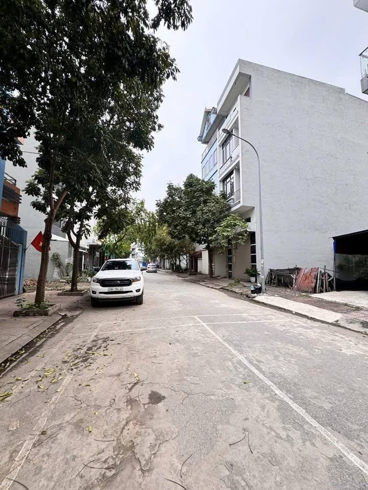 Đất phân lô 64m² Đan Phượng 4 tầng - Sổ đỏ chính chủ, giá thỏa thuận!