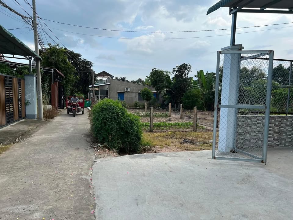 Nhà cho thuê hẻm xe hơi Xuân Lộc 2 phòng ngủ giá 2 triệu - Phù hợp cho gia đình!