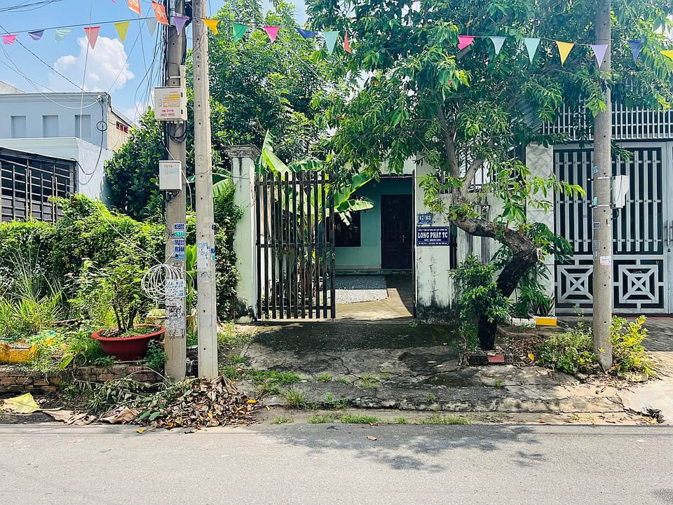 Nhà cho thuê khu phố 11 Tân Phong 112m² - Tiện nghi đầy đủ, giá thỏa thuận!