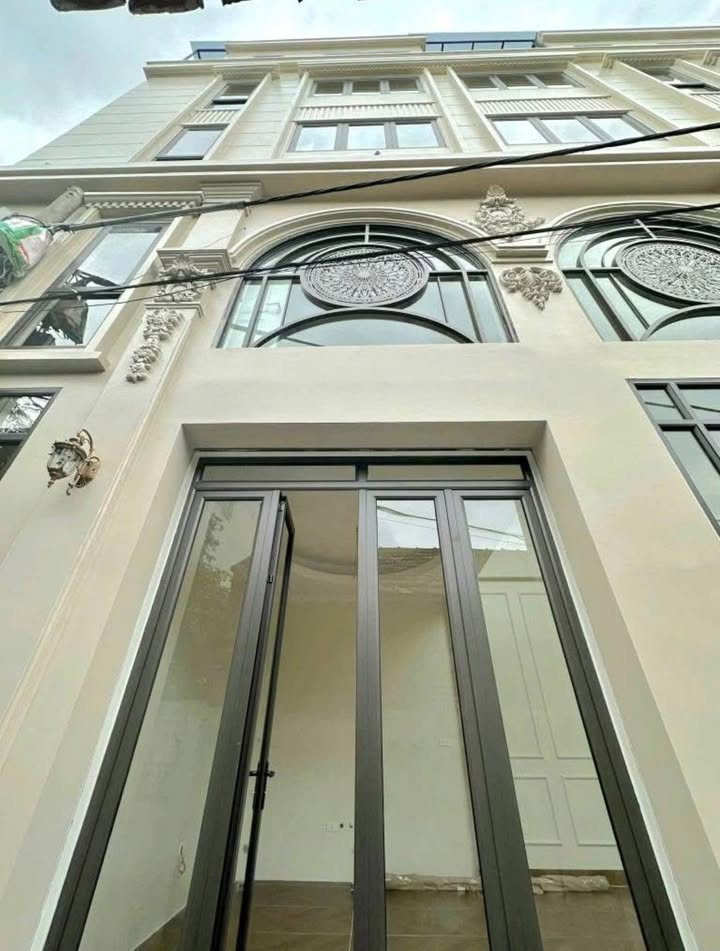 Nhà độc lập 5 tầng đường Đông Khê, Hải Phòng 42m² giá 4.1 tỷ - Ô tô tới cổng