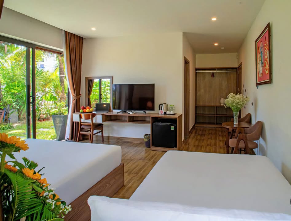Villa cho thuê tại Hội An - Bể bơi xinh đẹp, gần biển chỉ 300m!