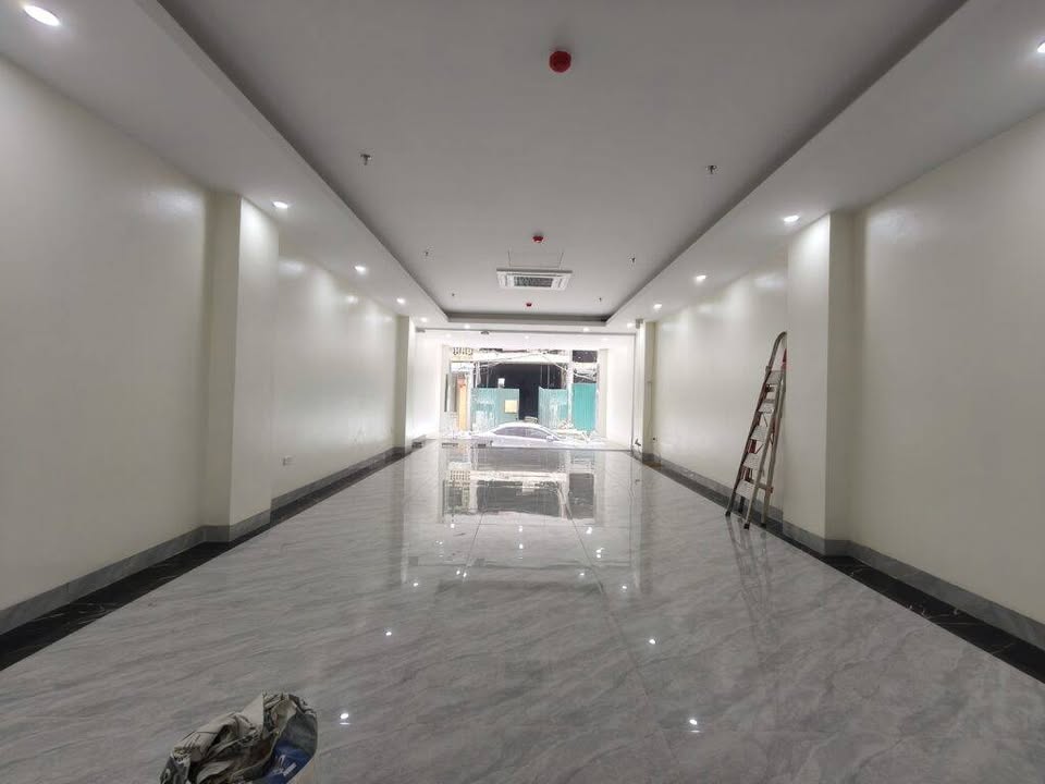 Sàn Văn Phòng cho thuê tại Ngõ 196 Hồ Tùng Mậu 70m² - Ô tô đỗ cửa thuận tiện!