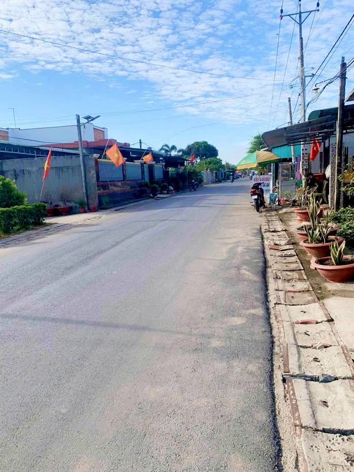 Đất mặt tiền đường Lê Tấn Dương, Bến Cầu, Tây Ninh 222m² giá 1.05 tỷ - Cơ hội đầu tư sinh lời!