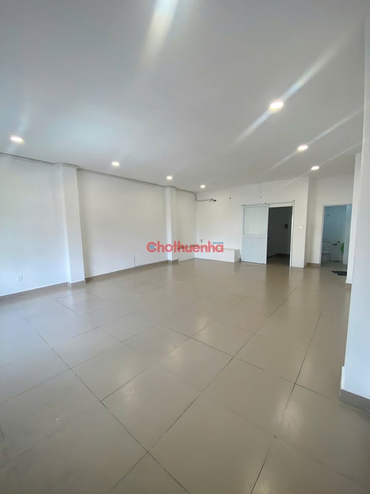 Nhà mặt tiền đường Nơ Trang Long, Bình Thạnh 108m² - Nhà mới 100% cho thuê!