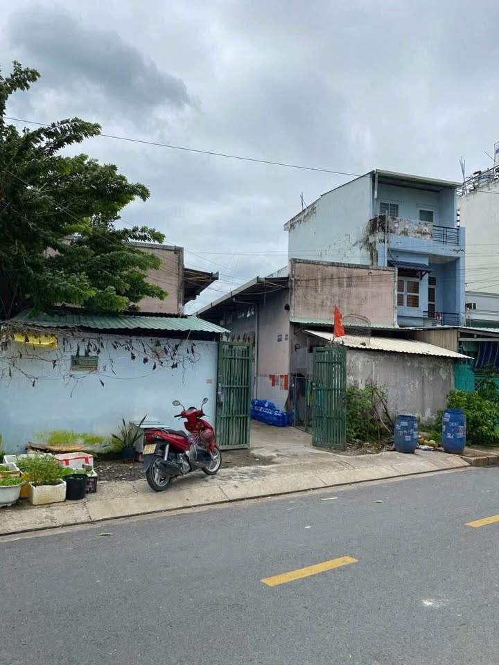 Dãy trọ Hóc Môn 500m² giá 17 tỷ - Thu nhập ổn định từ cho thuê!