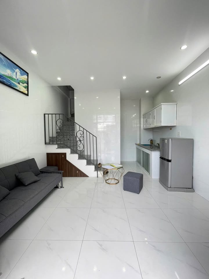 Nhà cho thuê 1 trệt 1 lầu tại Bình Thủy, Cần Thơ - Giá chỉ 4.5 triệu!