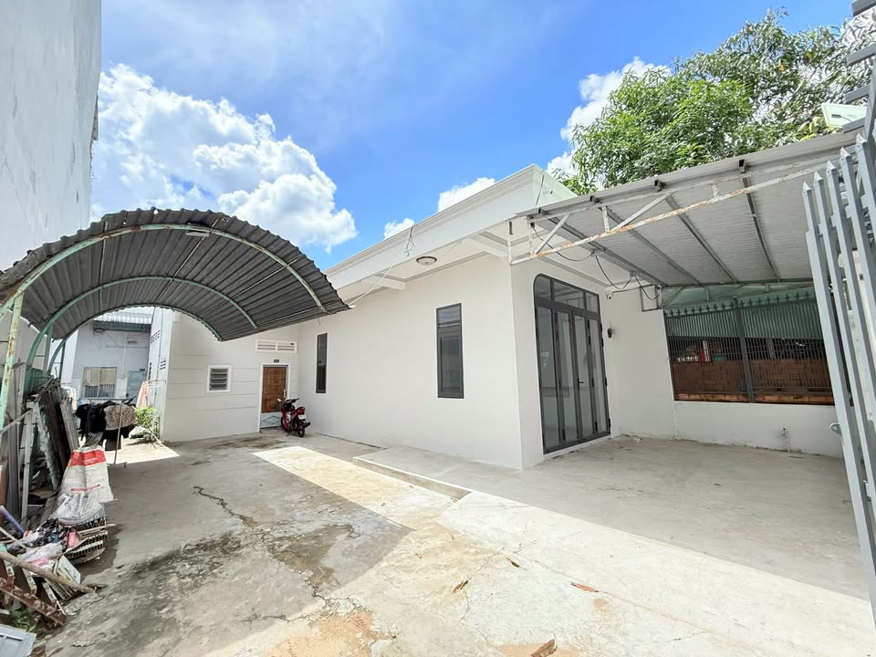 Nhà nguyên căn 2 phòng ngủ đường Nguyễn Đệ, Cần Thơ - Chỉ 6 triệu/tháng