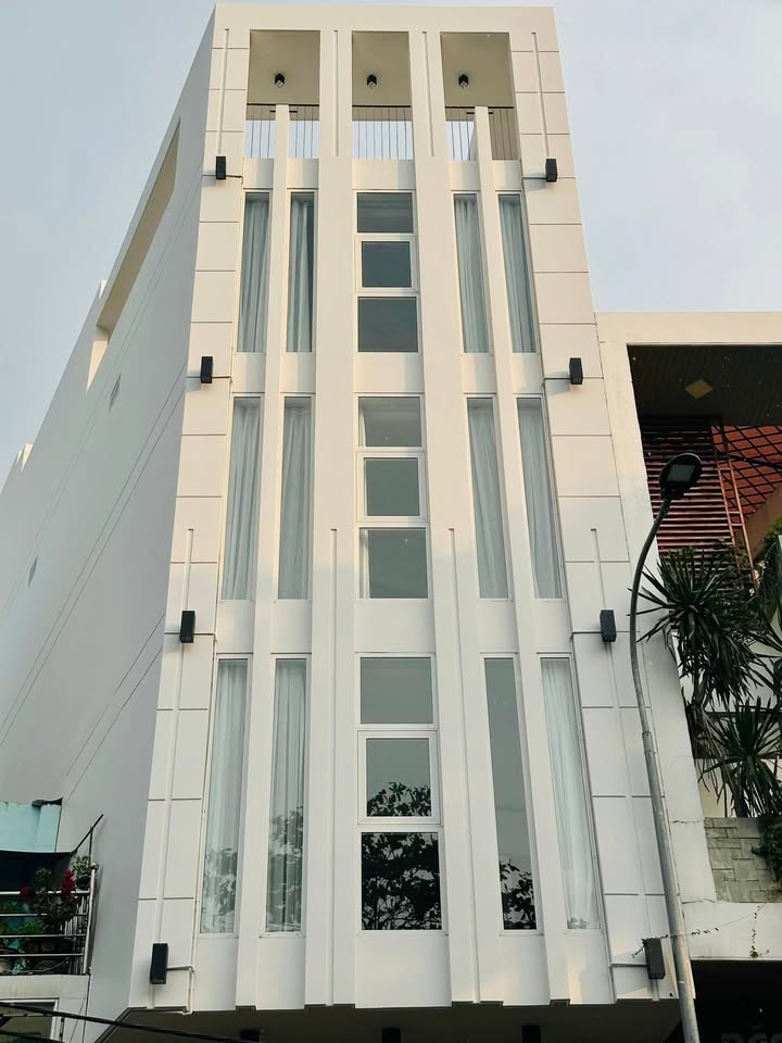 Căn hộ cao cấp 78m² tại Trường Sa, Phú Nhuận giá 32 tỷ - Đầu tư sinh lời 6%/năm!