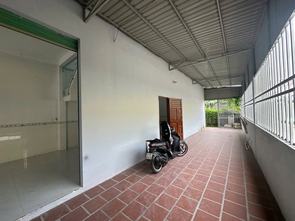 Mặt bằng kinh doanh cho thuê tại Phú Mỹ, Thủ Dầu Một 180m² - Giá tốt, vị trí đắc địa!