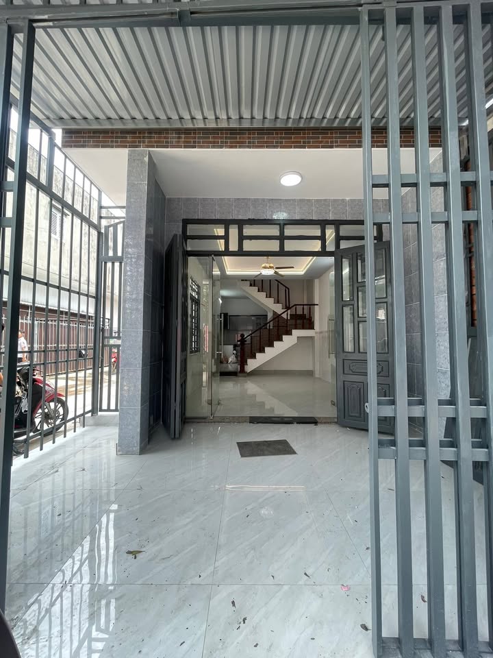 Nhà riêng An Phú, Thuận An 79m² giá 3.05 tỷ - Góc 2 mặt tiền thoáng mát!