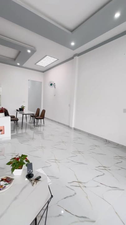 Nhà riêng Trần Quý Cáp, P Tân Lập 115m² giá 1.65 tỷ - Vị trí trung tâm sầm uất!