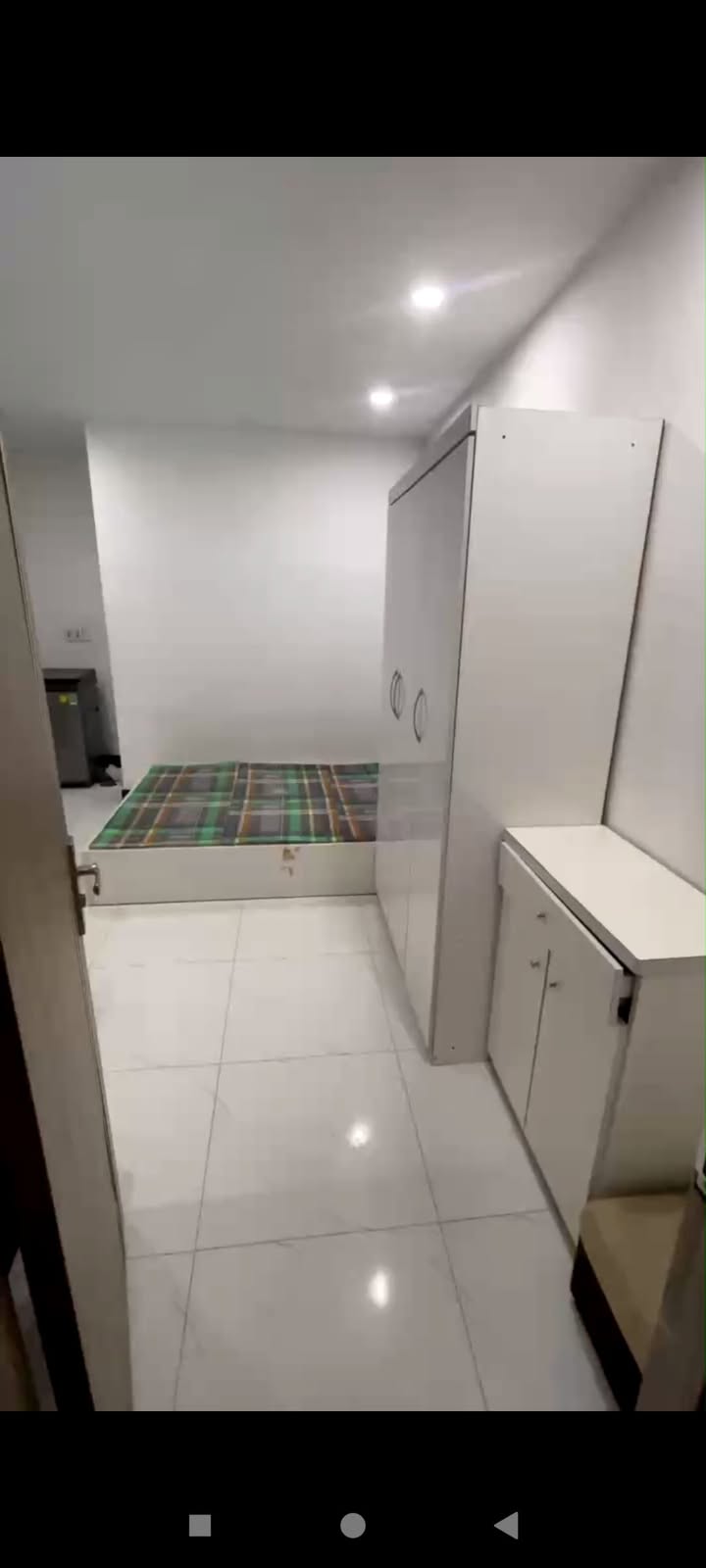 Phòng trọ cho thuê tại Ngõ 166 Trần Duy Hưng, 35m² chỉ 4.3 triệu - Dịch vụ tiện nghi