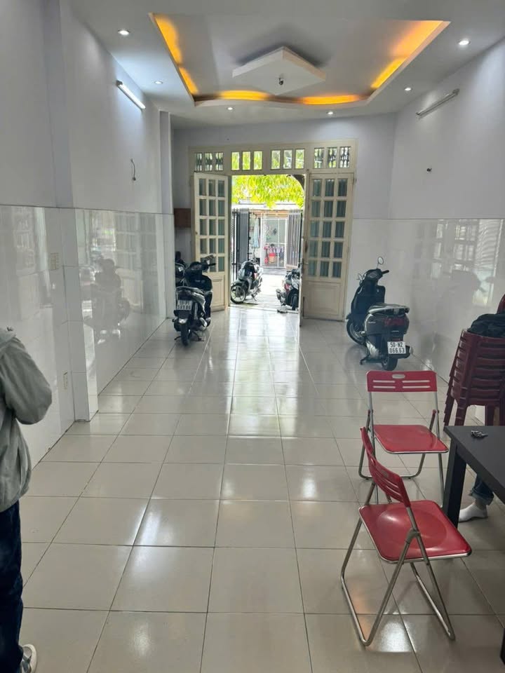 Nhà mặt tiền Đường Số 8, P. Bình Hưng Hòa, Q. Bình Tân - 104m² giá 8.9 tỷ - Đầu tư sinh lời ngay!
