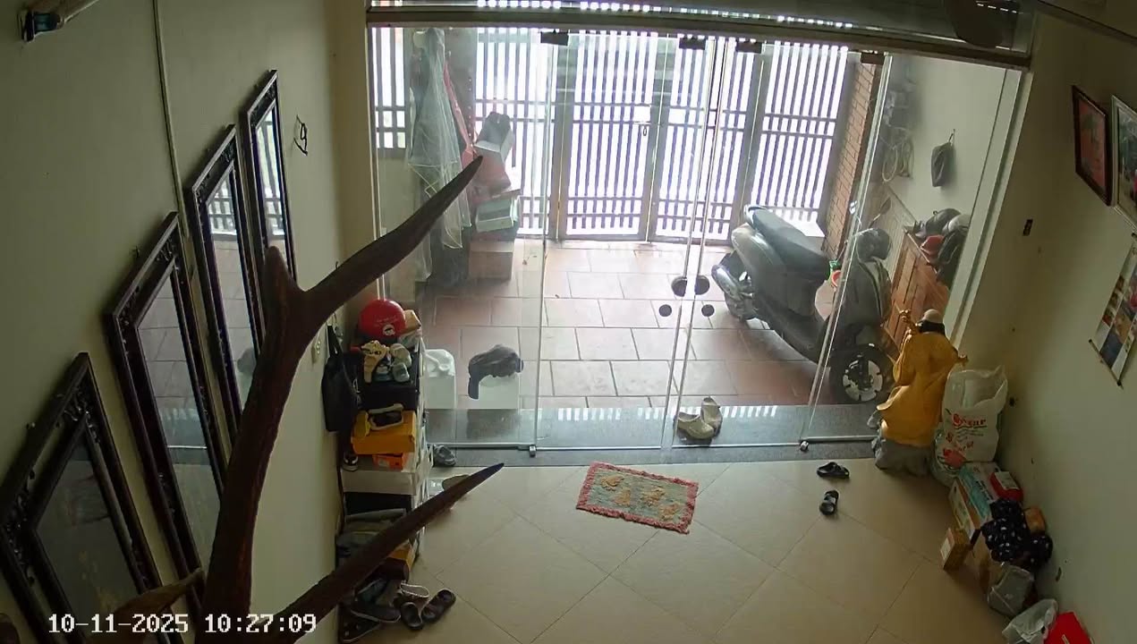 Nhà nguyên căn cho thuê tại Hoàn Kiếm 25m² - Phù hợp gia đình