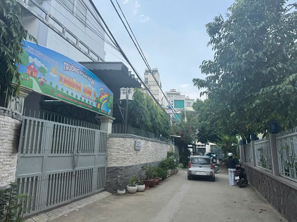 Lô đất Nguyễn Thị Định, Quận 2, 140m² chỉ 11 tỷ - Cơ hội vàng cho đầu tư!