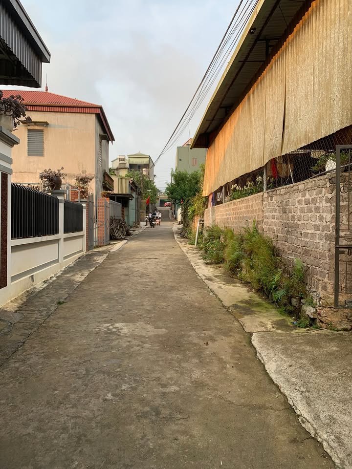 Đất thổ cư 100m² phường Vân Sơn 1.7 tỷ - Khu dân cư đông đúc, tiện ích đầy đủ!