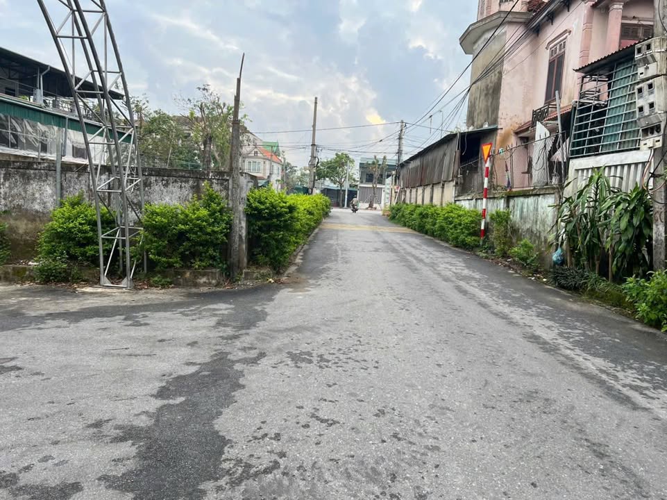 Đất 2 Mặt Tiền Thôn Hạ - Thạch Hạ 129m² giá 2 tỷ - Cơ hội vàng đầu tư!