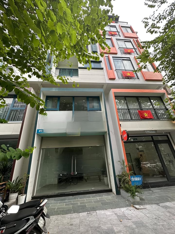 Cho thuê shophouse Galaxy Vạn Phúc 70m² giá 45 triệu - Thiết kế hiện đại, vào ở ngay!