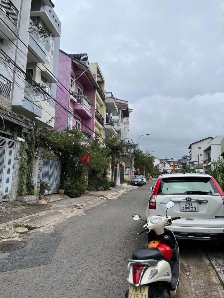 Nhà mặt tiền đường Yersin, Đà Lạt 101m² giá 8,5 tỷ - Kinh doanh và ở lý tưởng!