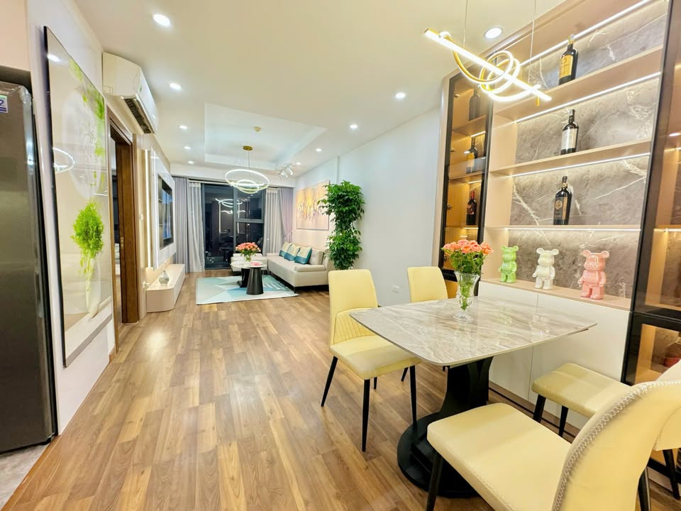 Căn hộ Chung cư Nghĩa Đô, Bắc Từ Liêm, 71m² giá 7 tỷ - Sẵn sàng ở ngay!
