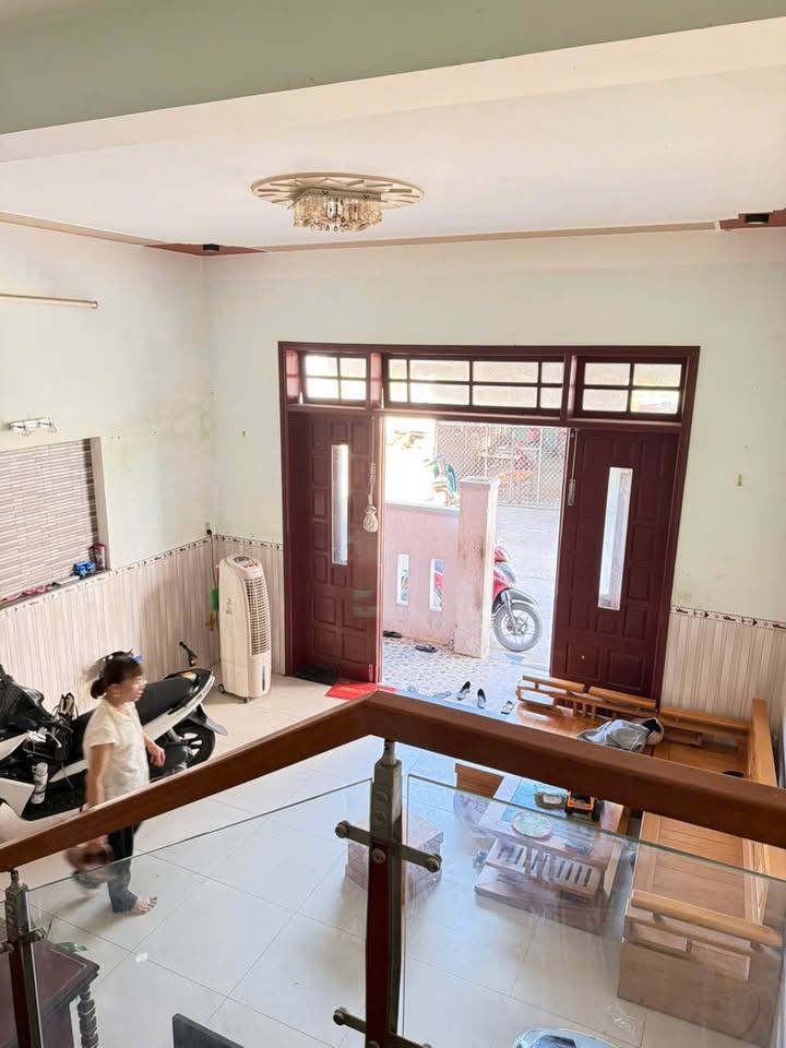 Nhà 2 tầng đường ô tô Hải Triều, Hoà Hải 84m² giá 4.8 tỷ - Vị trí đắc địa gần biển!