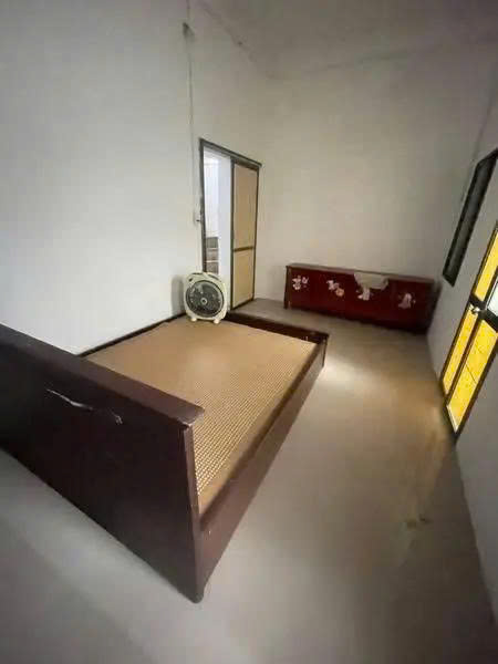 Nhà cho thuê tại Ngõ 79 Cầu Giấy, 50m² - Giá 12 triệu/tháng, phù hợp cho gia đình!