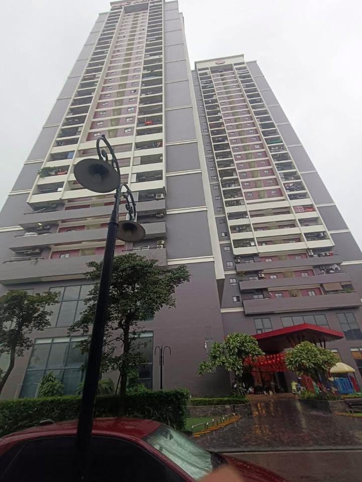 Căn hộ Lạc Hồng Westlake 77m² giá 7.25 tỷ - Đủ nội thất, sổ hồng lâu dài!