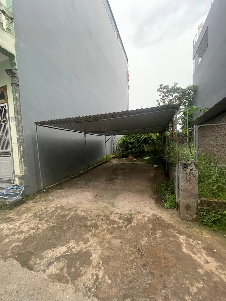 Đất nền Hòa Bình 60m² giá 1 tỷ - Đất vuông vắn, đông dân cư!