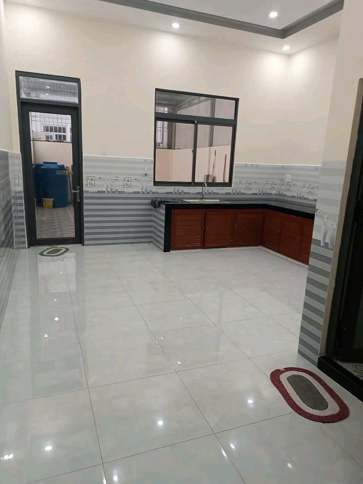 Nhà mặt tiền Trần Bạch Đằng, An Hoà, Rạch Giá 135m² - Cho thuê ngay chỉ 8 triệu/tháng!