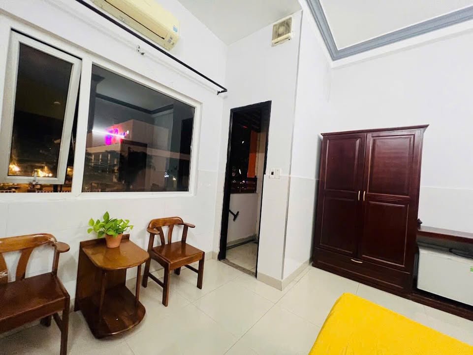 Phòng cho thuê tại Đường 2/9, Hải Châu - Giá chỉ 4.2 triệu, không gian thoải mái!