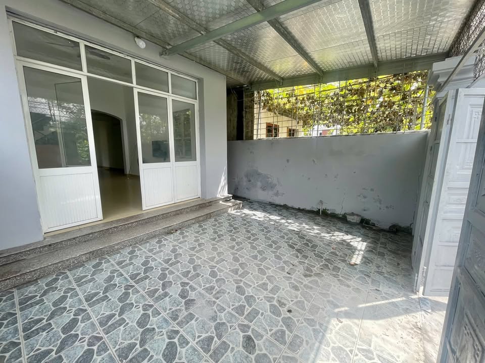 Nhà cho thuê 2 tầng đường Minh Kha, 100m² - Giá thỏa thuận, tiện nghi đầy đủ!