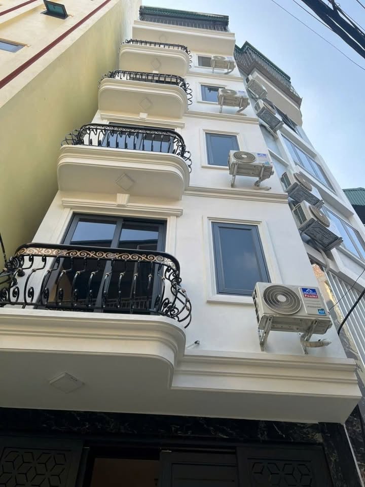 Bán nhà Phú Diễn, Bắc Từ Liêm 50m² giá 12 tỷ - Thiết kế hiện đại, thang máy