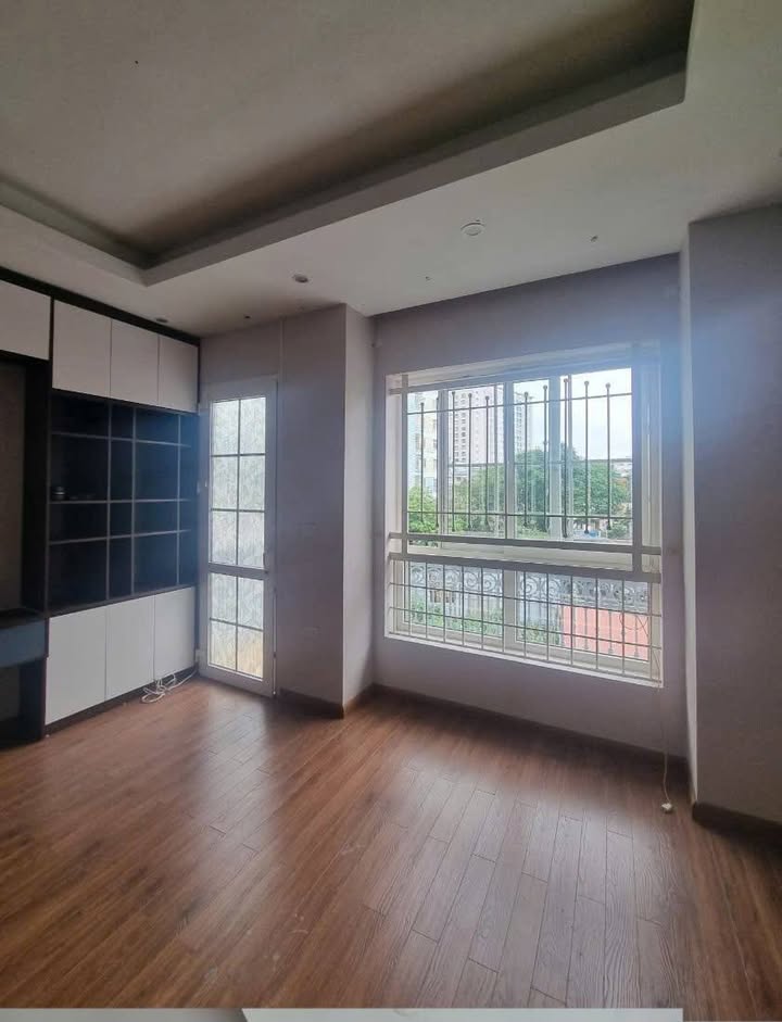 Nhà cho thuê ngõ 32 Trần Điền, Thanh Xuân 80m² - Ô tô đỗ cửa, vào ở ngay!