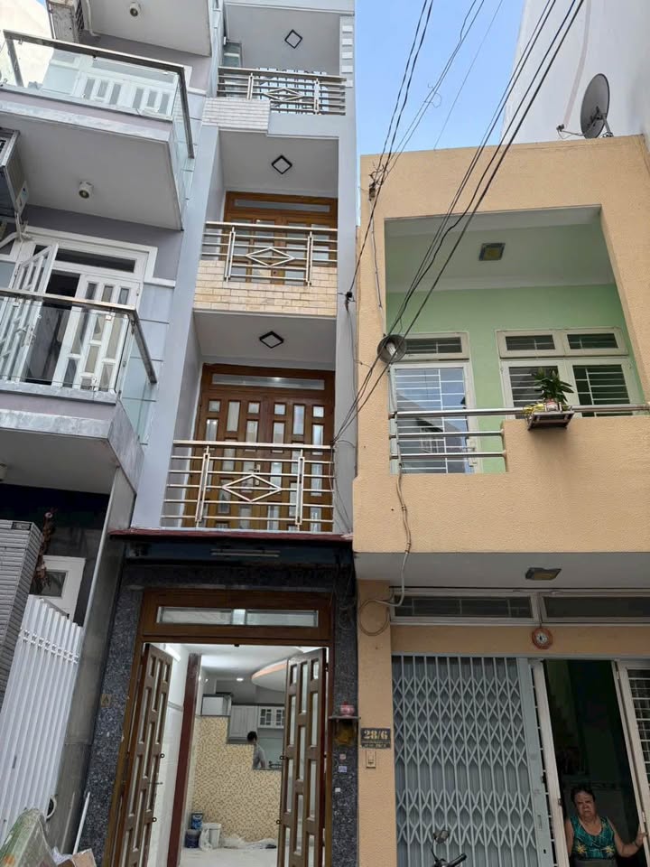 Nhà 4 lầu Đặng Minh Trứ, Tân Bình 33m² chỉ 4.6 tỷ - Đầu tư sinh lời cao!