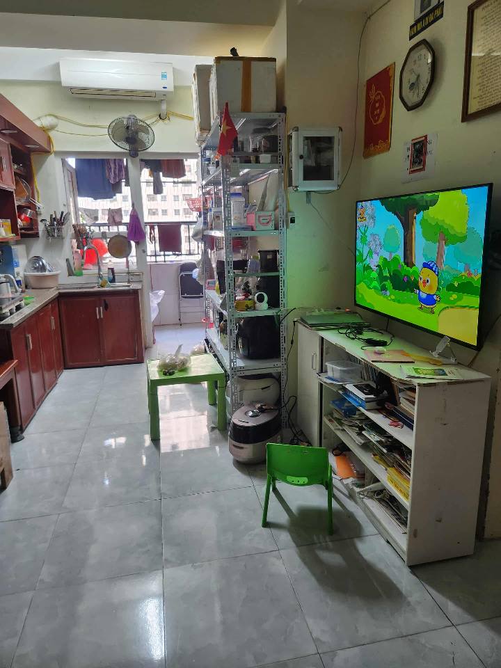 Căn hộ HH2 Linh Đàm 67m² giá 3.4 tỷ - Nhà nguyên bản, view sân chung!