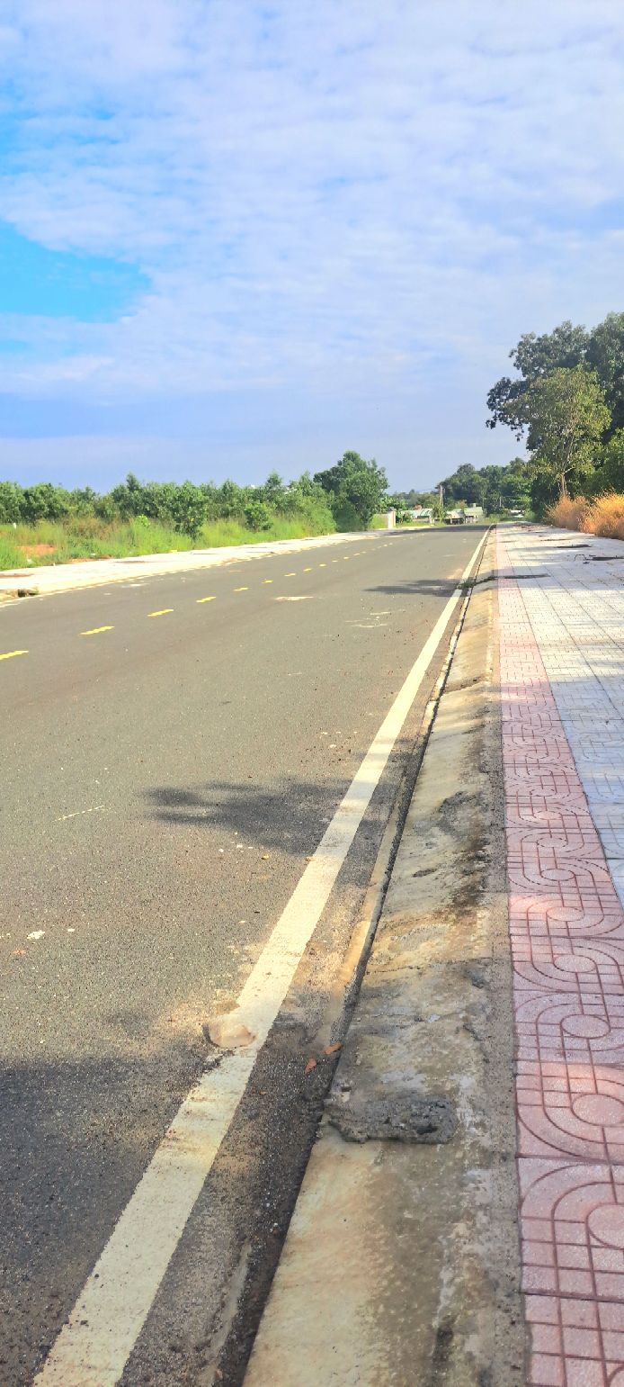 Nhà mặt tiền đường Trường Chinh, Đồng Xoài 170m² giá 1.5 tỷ - Cơ hội đầu tư tuyệt vời!