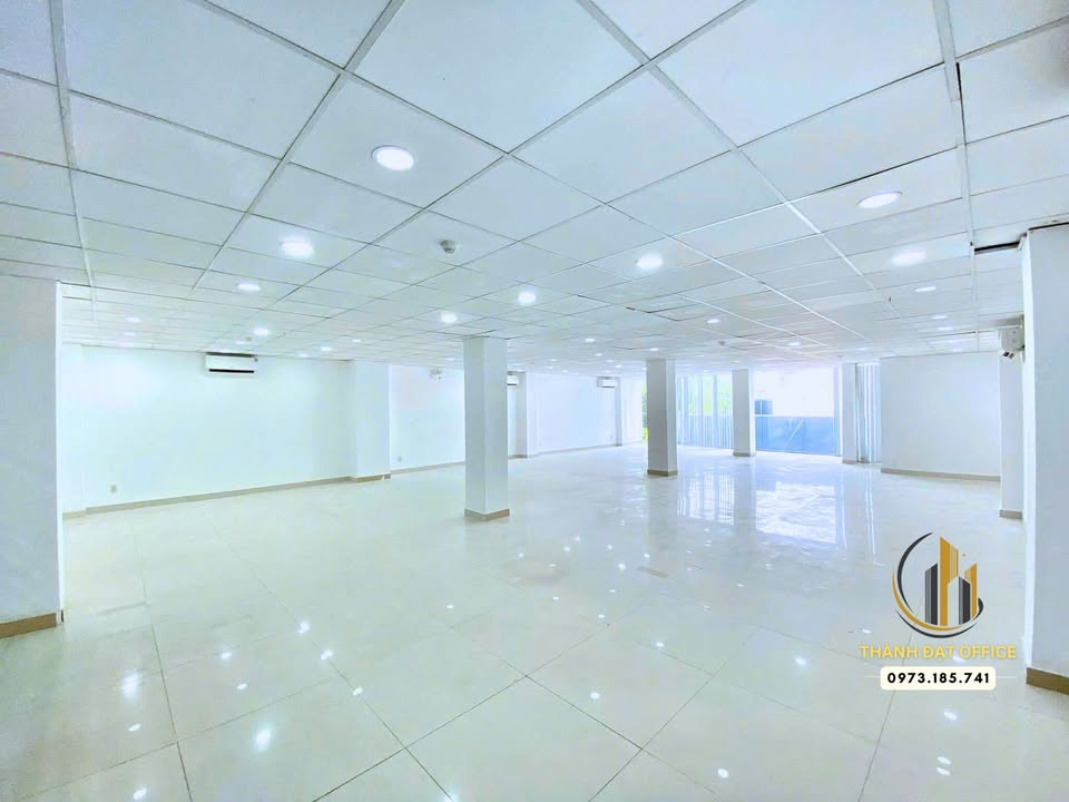 Cho thuê văn phòng mặt tiền Nguyễn Xí 155m² giá 45 triệu - Phù hợp văn phòng đại diện!